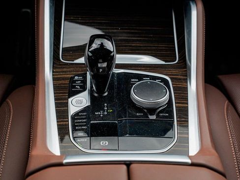 Used 2023 BMW X6 xDrive40i w/ M Sport Package image 15