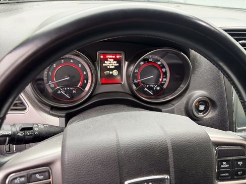 Used 2019 Dodge Journey Crossroad AWD/4WD image 10