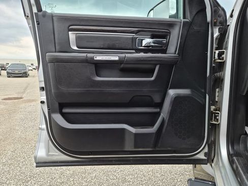 Used 2015 RAM 1500 Laramie Limited AWD/4WD image 13