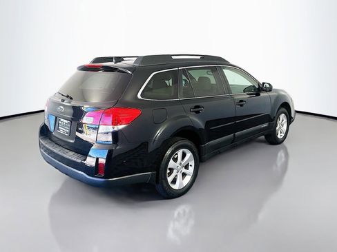 Used 2013 Subaru Outback 3.6R Limited w/ Moonroof Pkg AWD/4WD image 7
