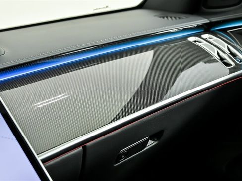Used 2025 Mercedes-Benz S 580 4MATIC Sedan image 37