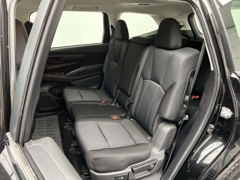 Used 2023 Subaru Ascent 8-Passenger AWD/4WD image 9