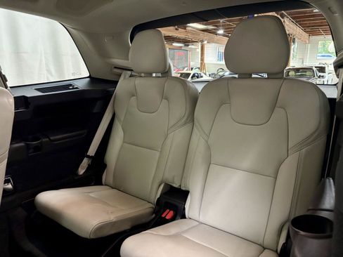 Used 2021 Volvo XC90 T8 Inscription w/ Advanced Package AWD/4WD image 24