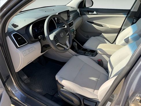 Used 2019 Hyundai Tucson SE image 10