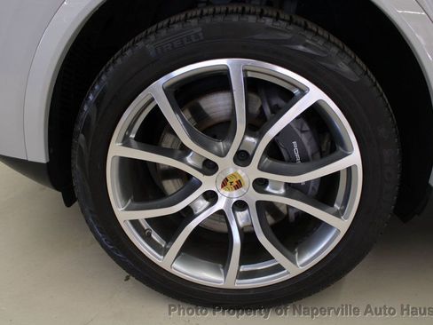 Used 2021 Porsche Cayenne Coupe AWD/4WD image 50