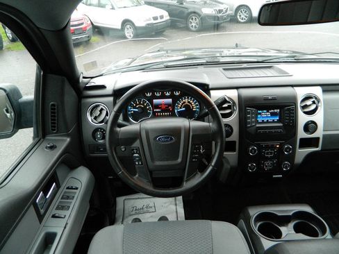 Used 2013 Ford F150 XLT w/ XLT Chrome Pkg image 15