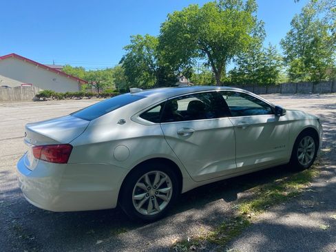 Used 2016 Chevrolet Impala LT w/ Convenience Package FWD image 5