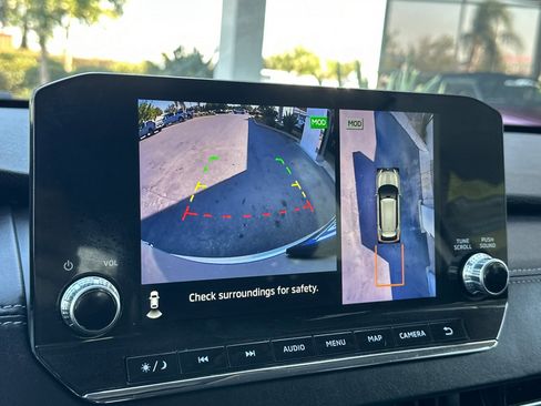 Used 2024 Mitsubishi Outlander SE image 22