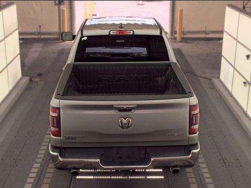 Used 2022 RAM 1500 Laramie AWD/4WD image 7