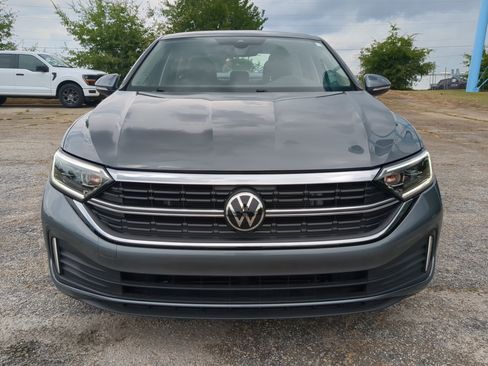 Used 2024 Volkswagen Jetta SEL FWD image 7