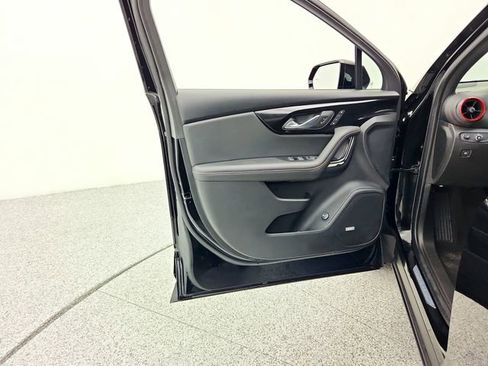Used 2023 Chevrolet Blazer RS w/ Enhanced Convenience Package image 31