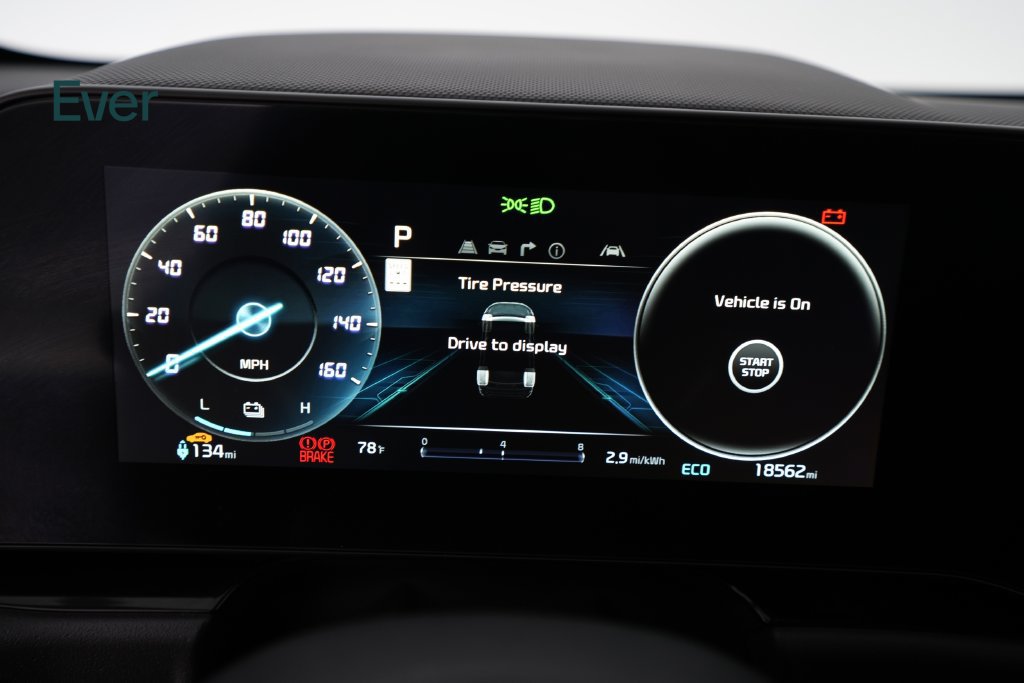 Used 2024 Kia Niro Wind FWD image 7
