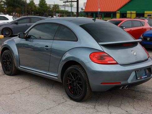 Used 2012 Volkswagen Beetle 2.5 FWD image 8
