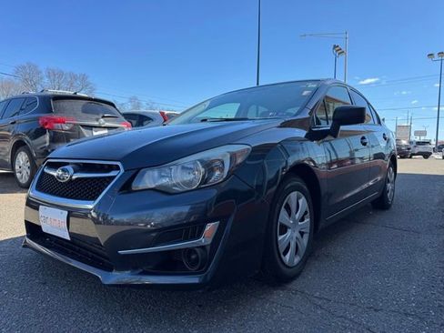 Used 2015 Subaru Impreza 2.0i image 3