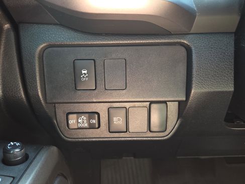 Used 2023 Toyota Tacoma SR5 image 18