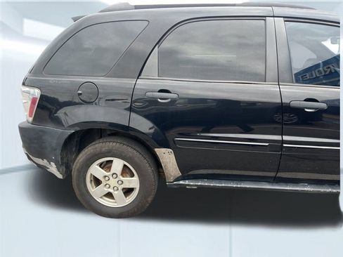 Used 2005 Chevrolet Equinox LS w/ Preferred Equipment Group image 8