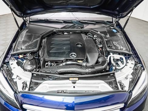 Certified 2019 Mercedes-Benz C 300 Sedan image 4