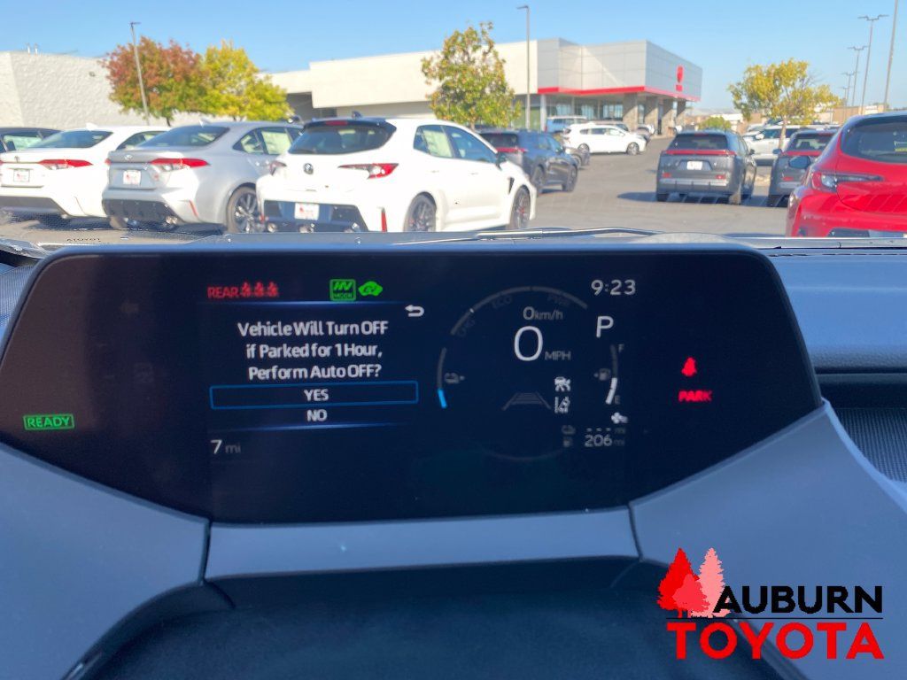 New 2027 Toyota Prius Plug-In Hybrid FWD image 15