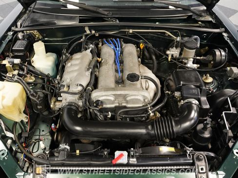 Used 1999 MAZDA MX-5 Miata RWD image 34