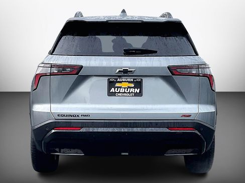 Used 2025 Chevrolet Equinox RS w/ Convenience Package III image 4