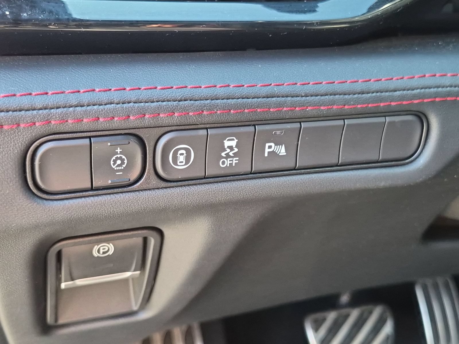 Used 2022 Acura MDX A-Spec AWD/4WD image 15