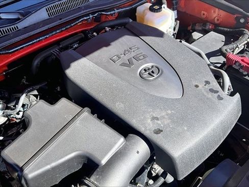 Used 2023 Toyota Tacoma TRD Pro image 32