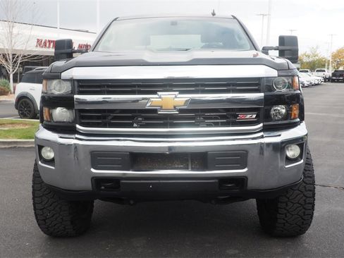 Used 2015 Chevrolet Silverado 3500 LT w/ LT Convenience Package image 2