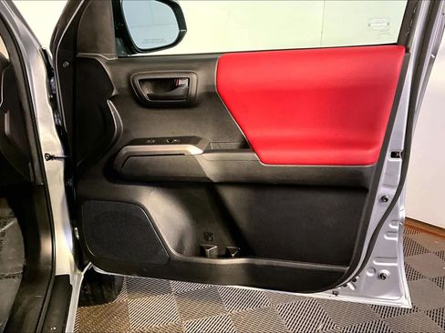 Used 2023 Toyota Tacoma SR5 image 39