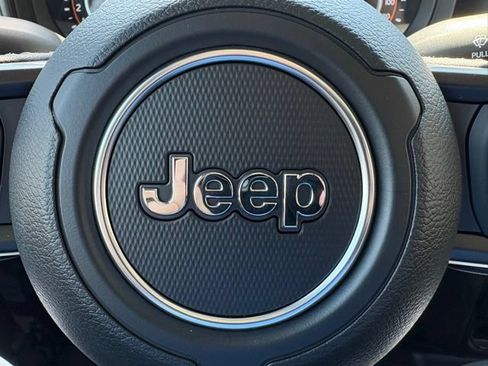 New 2026 Jeep Gladiator Sport AWD/4WD image 14