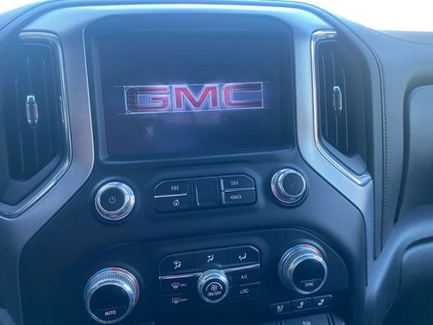Used 2023 GMC Sierra 3500 SLT w/ SLT Premium Package AWD/4WD image 9