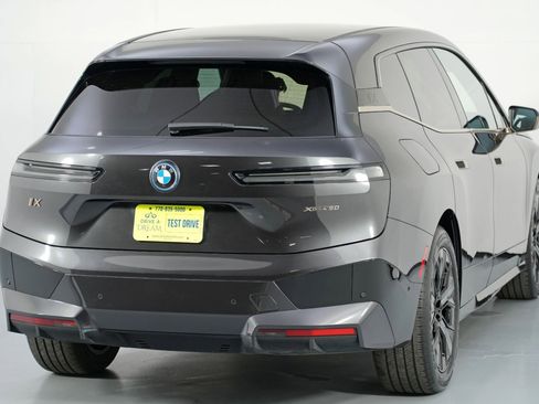Used 2022 BMW iX xDrive50 w/ Premium Package image 53