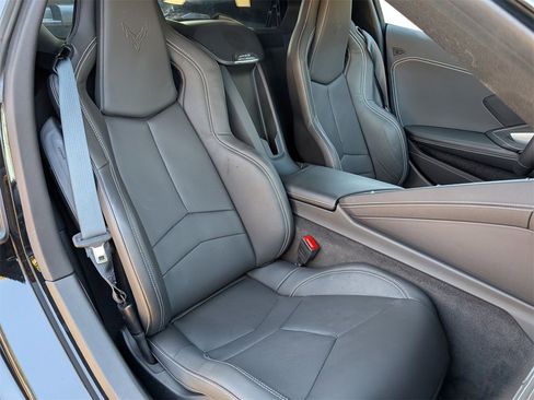 Certified 2025 Chevrolet Corvette Stingray Coupe w/ 1LT image 24