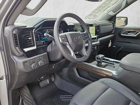 New 2026 Chevrolet Silverado 1500 RST AWD/4WD image 3