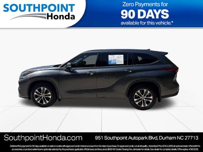 Used 2021 Toyota Highlander XLE