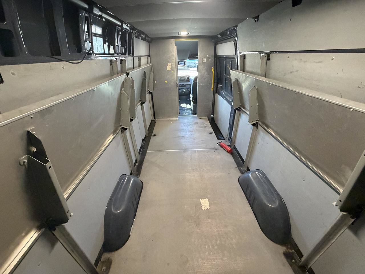 Used 2021 Mercedes-Benz Sprinter 2500 image 19