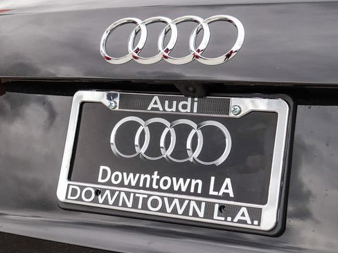 New 2025 Audi Q3 2.0T Premium image 11