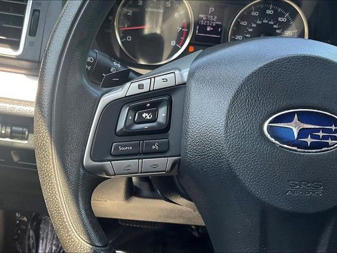 Used 2015 Subaru Crosstrek 2.0i Premium image 20