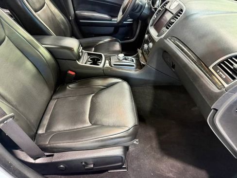 Used 2023 Chrysler 300 Touring L w/ Popular Equipment Group RWD image 30