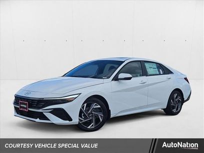 New 2025 Hyundai Elantra Limited