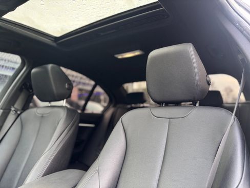 Used 2017 BMW 330i Sedan image 22