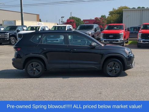 Used 2025 Volkswagen Taos S FWD image 14