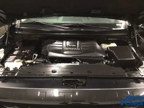 Used 2019 Nissan Titan PRO-4X w/ Pro-4x Convenience Package AWD/4WD image 44