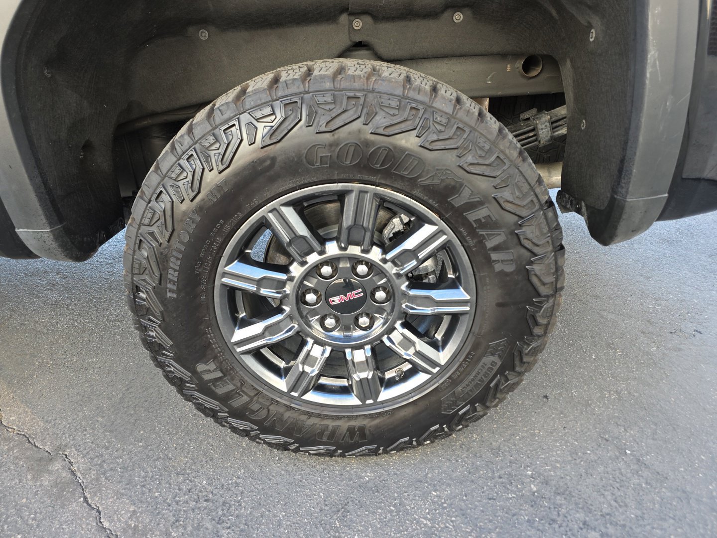 Used 2026 GMC Sierra 1500 AT4X AWD/4WD image 27