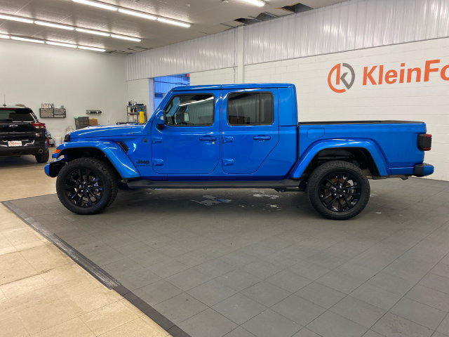 Used 2022 Jeep Gladiator Overland AWD/4WD image 4