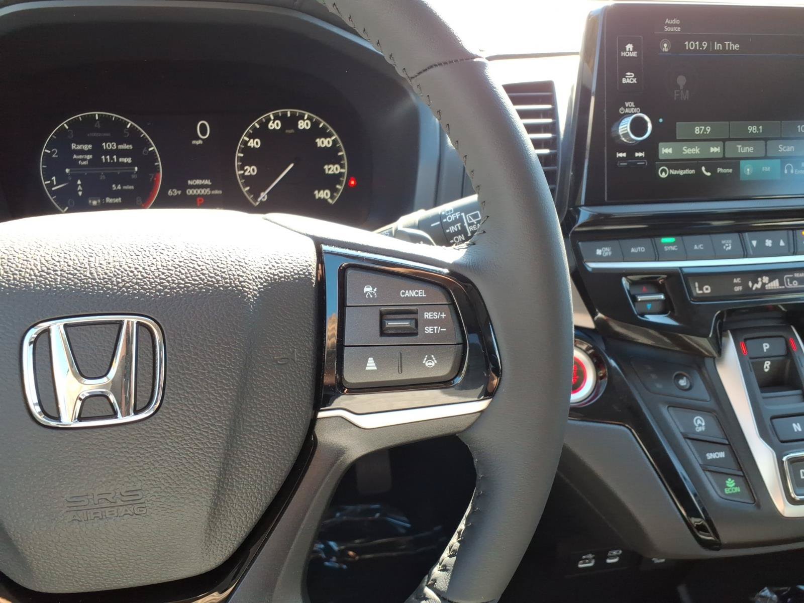 New 2027 Honda Odyssey Touring image 12