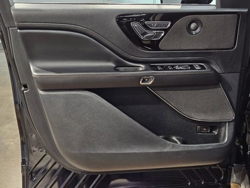 Used 2022 Lincoln Aviator Grand Touring w/ Elements Package Plus AWD/4WD image 20