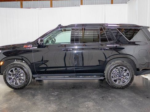 Certified 2023 Chevrolet Tahoe Z71 w/ Luxury Package image 5