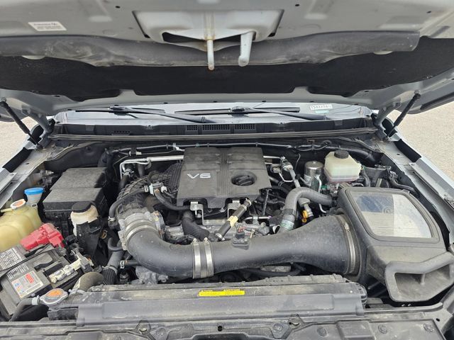 Used 2023 Nissan Frontier PRO-4X w/ Technology Package AWD/4WD image 29