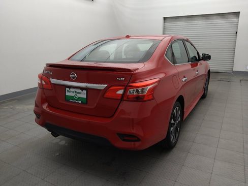 Used 2019 Nissan Sentra SR FWD image 7
