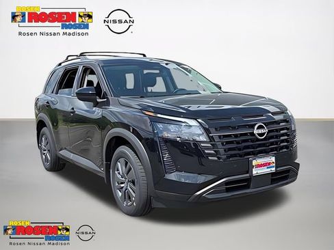 New 2026 Nissan Pathfinder SV AWD/4WD image 1